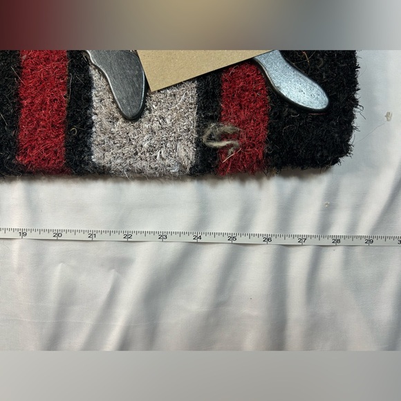 Heavy Duty Coir Doormat w/ Metallic Hockey Player - Picture 13 of 13